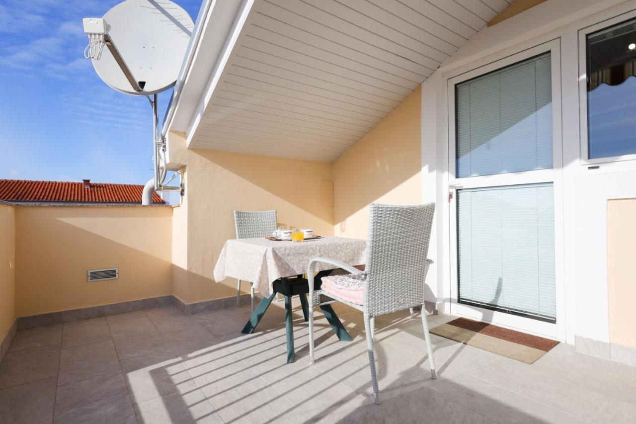 Apartments Mira Zadar Eksteriør bilde